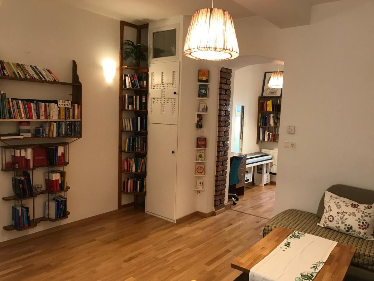 Nice Apartment Near Schoenbrunn And Downtown Vienna Exterior photo